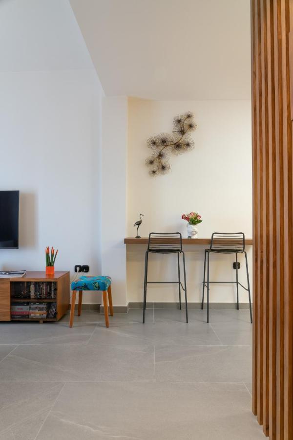 Glyfada Gallery Apartment Αθήνα Εξωτερικό φωτογραφία